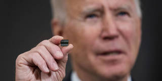 op_tyson1_Doug MillsPoolGetty Images_bidensemiconductorchip