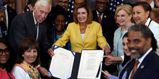 gwagner11_OLIVIER DOULIERYAFP via Getty Images_inflationreductionactpelosi