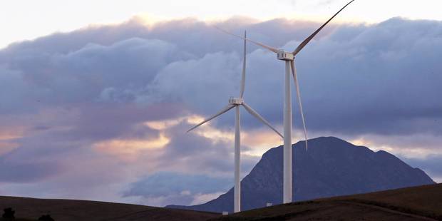 bloomberg5_ Nardus EngelbrechtGallo ImagesGetty Images_wind farm africa