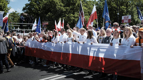 op_michnik5_ Piotr LapinskiNurPhoto via Getty Images_polandprotestdonaldtusk