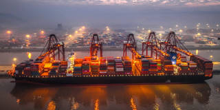 qxu2_VCGVCG via Getty Images_chinashipping